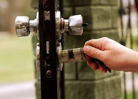 Golden Locksmith Services Los Angeles, CA 310-819-4849 - 13-Re-Key-Locks